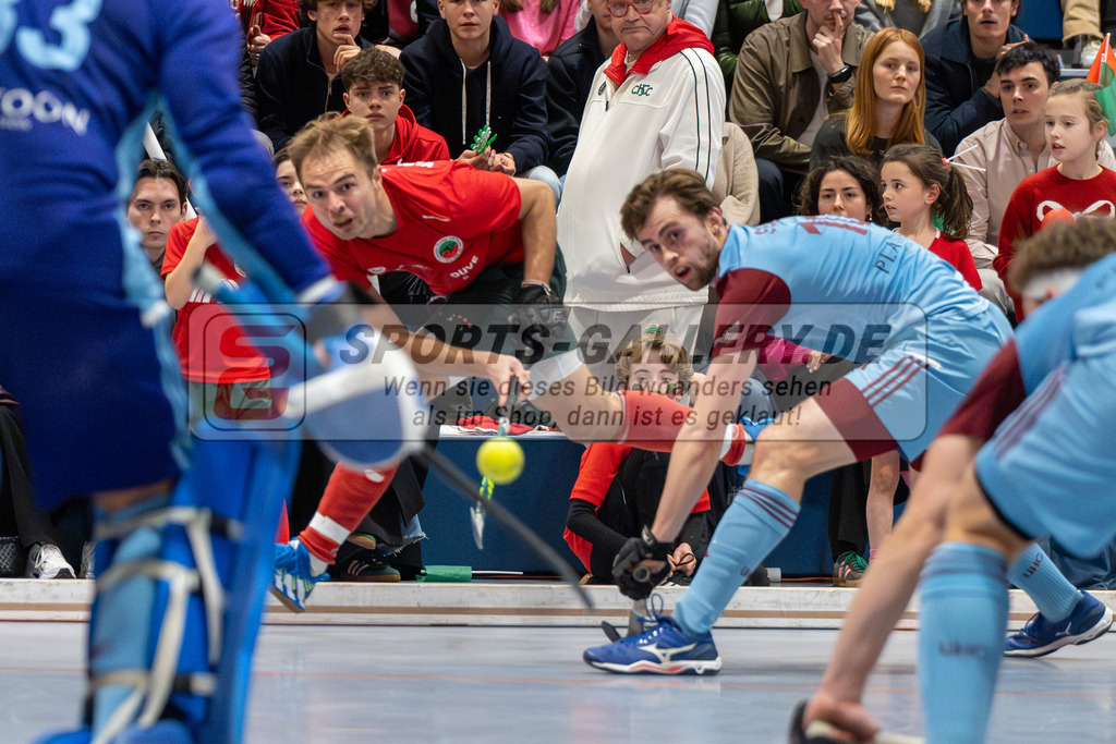 SFE_20260131_0166 | Mönchengladbach, Deutschland, 31.01.26: Hallenhockey 1. Bundesliga Herren Playoff zwischen Crefelder HTC - UHC Hamburg im GHTC Halle am 31.01.2026 in Mönchengladbach, Deutschland. (Foto von Stephan Fehrmann)Mönchengladbach, Germany, 31.01.26: Hallenhockey 1. Bundesliga Herren Playoff between Crefelder HTC - UHC Hamburg in GHTC Halle at 31.01.2026 in Mönchengladbach, Deutschland. (Foto from Stephan Fehrmann)