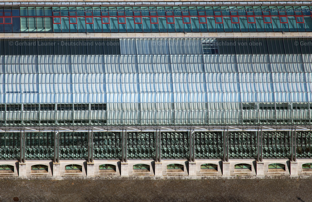 4022719 | Hofgarten und Bayerische Staatskanzlei, München im Bundesland Bayern