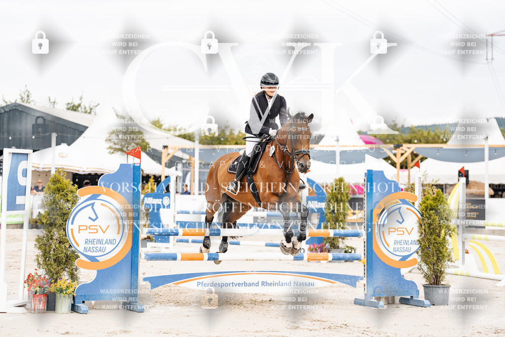 CK906286 | Turnierfotografie Pferdefotografie Trier Rheinland-Pfalz Pferdesport Reitsport Tierfotografie Sportfotografie Pferdevideo Pferdevideografie Equestrianvideography equestrianphotography  - Realisiert mit Pictrs.com