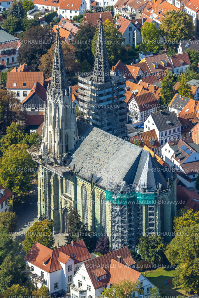 Soest220904359 | Luftbild, Baustelle Renovierung evang. Kirche Sankt Maria zur Wiese, Walburger, Soest, Soester Börde, Nordrhein-Westfalen, Deutschland