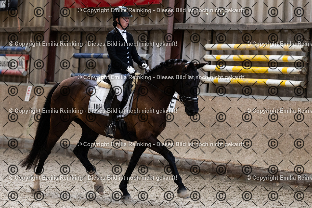 CL5A1207 | Emilia Reinking Fotografie - Realisiert mit Pictrs.com