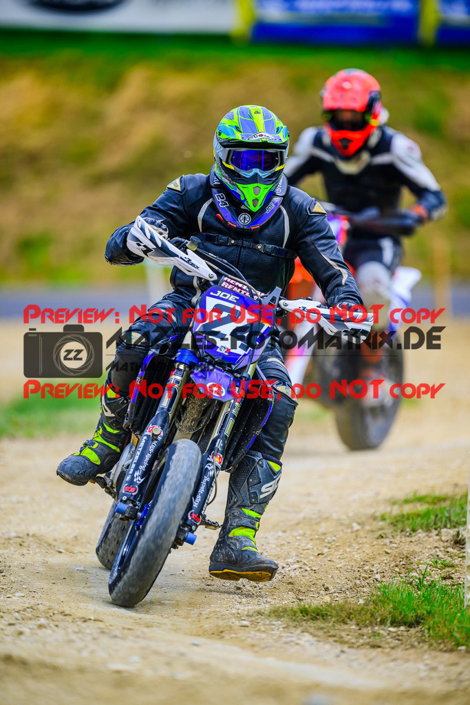 MaZZes_FotoMatrix_240609_6007705_6458 | YOUNGSTER