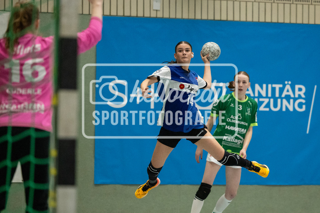Vechta_Blomberg-41 | Madita Guderle (16, SC SFN Vechta) Nurhan Koyutürk (14, HSG Blomberg-Lippe II) - Realisiert mit Pictrs.com