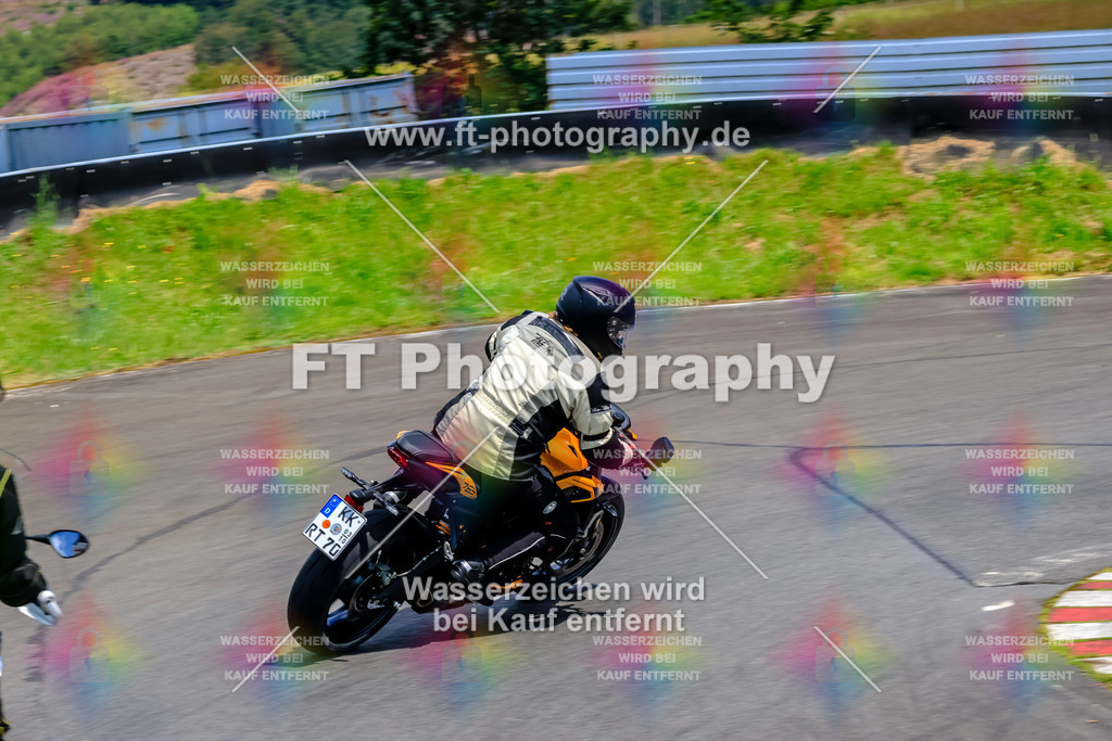 _TCM3364 | Hier findet Ihr Bilder von Touristenfahrten auf der Nürburgring Nordschleife oder von anderen Veranstaltungen die ich besucht habe. Viel Spass beim Durch Schauen 