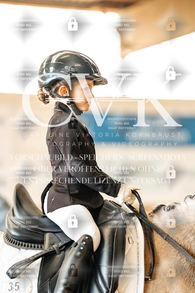 CK905979 | Turnierfotografie Pferdefotografie Trier Rheinland-Pfalz Pferdesport Reitsport Tierfotografie Sportfotografie Pferdevideo Pferdevideografie Equestrianvideography equestrianphotography  - Realisiert mit Pictrs.com
