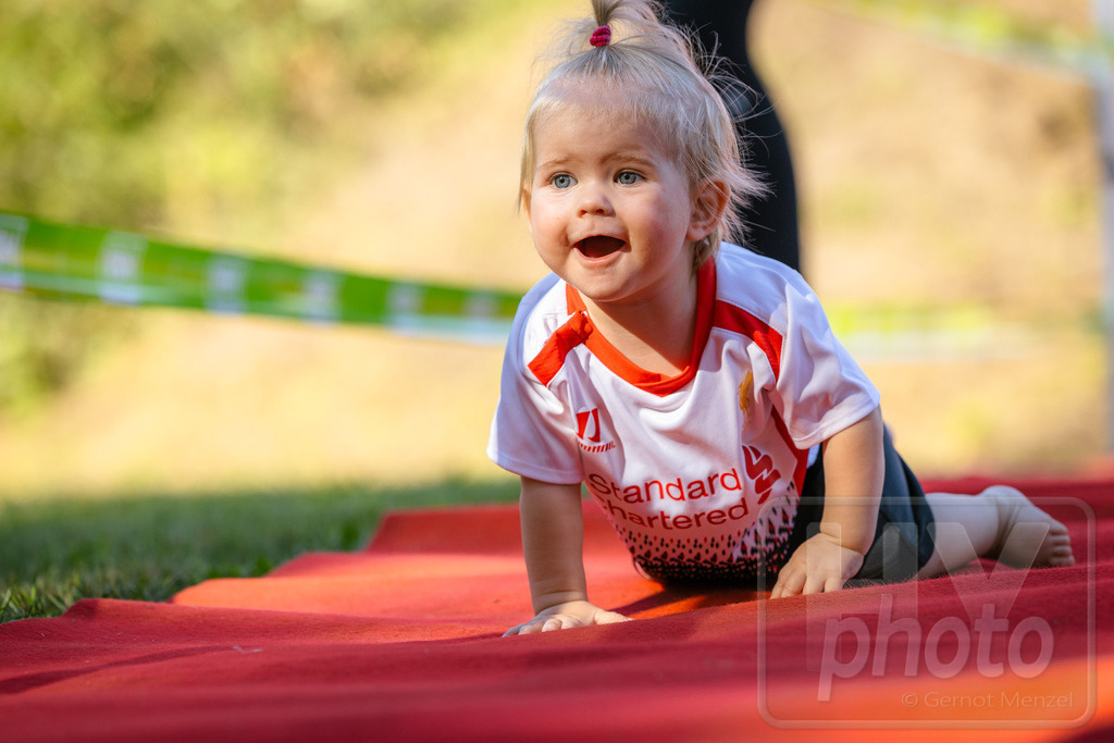 16. Hoywoj-CityLauf im Sportforum Hoyerswerda - 16.09.2023 | 10m VdK-Windel-Flitzer - Realisiert mit Pictrs.com