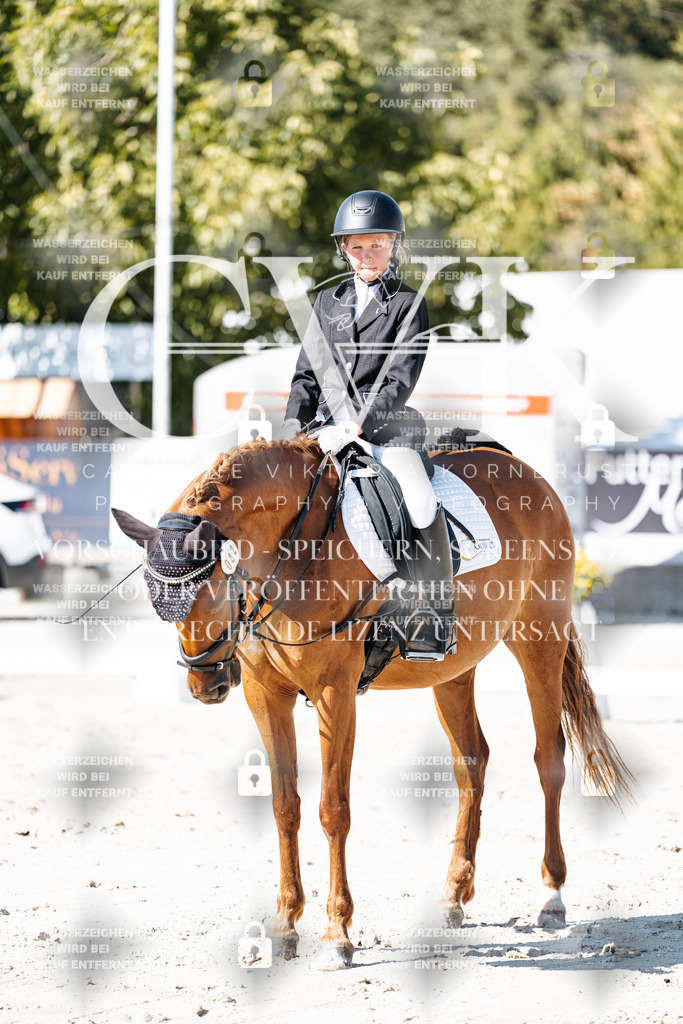 CK903033 | Turnierfotografie Pferdefotografie Trier Rheinland-Pfalz Pferdesport Reitsport Tierfotografie Sportfotografie Pferdevideo Pferdevideografie Equestrianvideography equestrianphotography  - Realisiert mit Pictrs.com