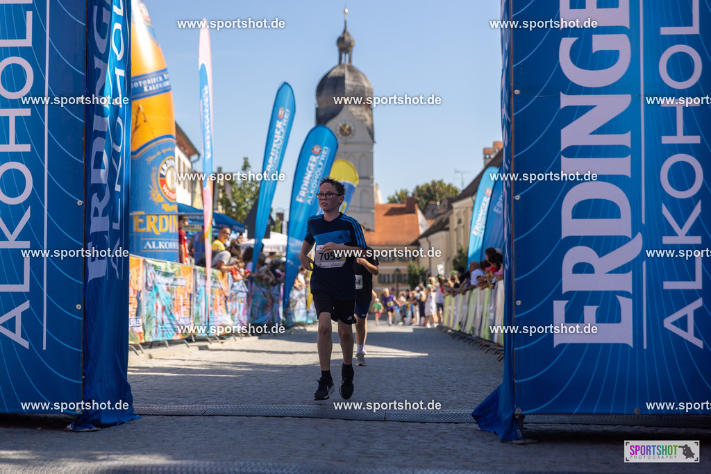 VJ__3488 | Stadtlauf Erding 2025 #stadtlauferding #erdingstadtlauf #stadtlauf_erding #laufmotivation #trisporterding #yourpictrs #sportshot_your_pictrs