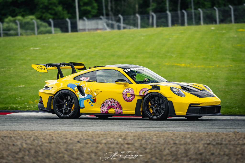 R6PZ2091 _Alexander Tschuncky | Entdecken Sie die faszinierende Welt von Alexander Tschuncky Arts: Kreative Fotografie, atemberaubende Automobilkunst und hochwertiger Bilderdruck. Lassen Sie sich inspirieren! - Realisiert mit Pictrs.com