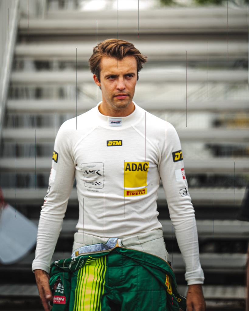 TXO05665 | Exklusive Motorsport-Fotografie aus Leipzig von TXO Media – für Rennfahrer, Teams & Sponsoren. Sausemuth liefert starke Bilder, die Emotion zeigen. Jetzt buchen & glänzen! - Realisiert mit Pictrs.com