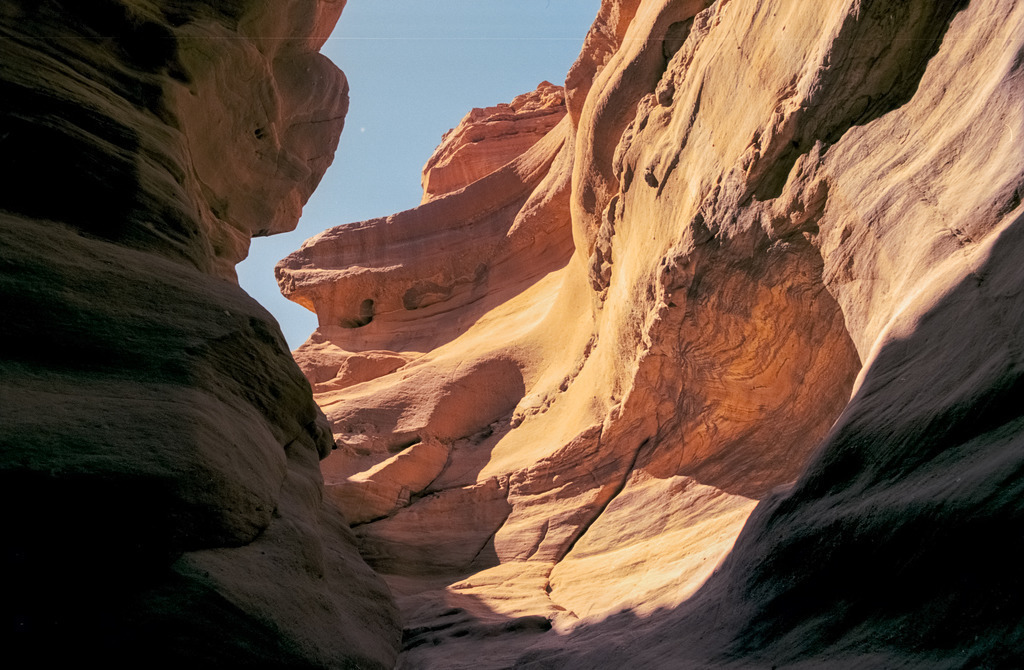 Landschaft in Israel | Online Shop für Christen: Christliche Poster XXL, Plakate, Wandbilder als Leinwand & christliche Postkarten, Kalender, Sticker & Lizenzen zum Download. Die Kunstwerke im christliche Geschenke Shop zeigen die Jahreslosung 2025, Gott, Jesus & mehr.