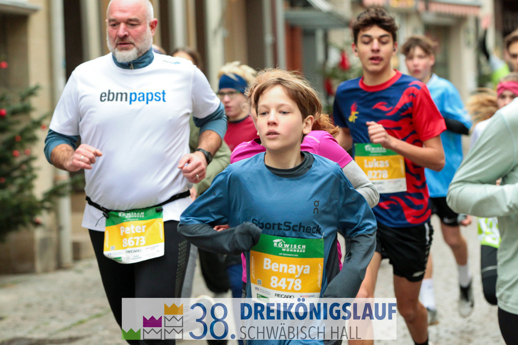 5km Roewisch Wohnbau Cup | 3 Koenigslauf 2024 5km Roewisch Wohnbau Cup - Realisiert mit Pictrs.com