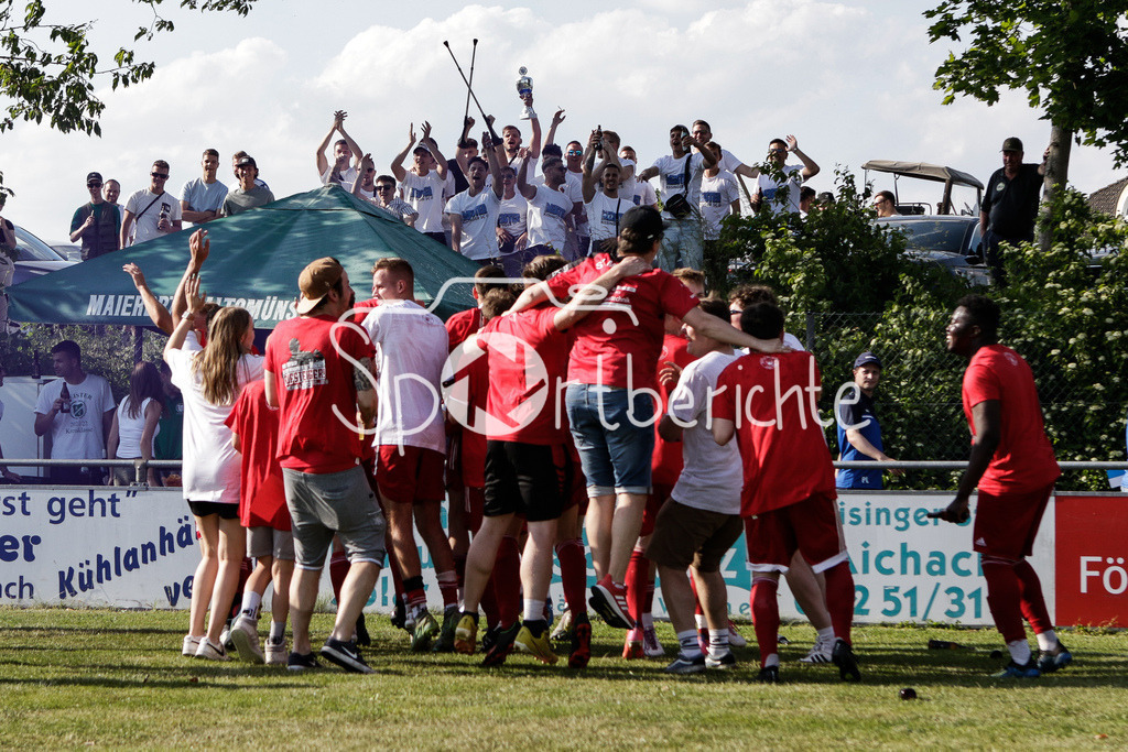 SV 1946 Waidhofen - SV Mering II | Professionelle Sportfotos aus den Bereichen Fußball, Eishockey, Handball und vieles mehr. Ob Sieg oder Niederlage