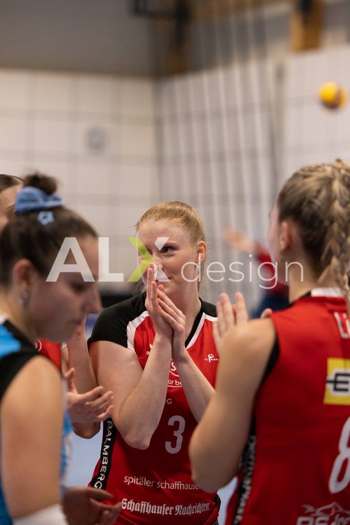 Volleyball I Frauen I Saison 2025-2026 I Volleyball NLA | Women I 1/4 Finals I  BIWI VFM - VC Kanti Schaffhausen I 01.03.2026 | 3 Sydney Cole (USA) (VC Kanti Schaffhausen) – Pass / Zuspiel - Realisiert mit Pictrs.com