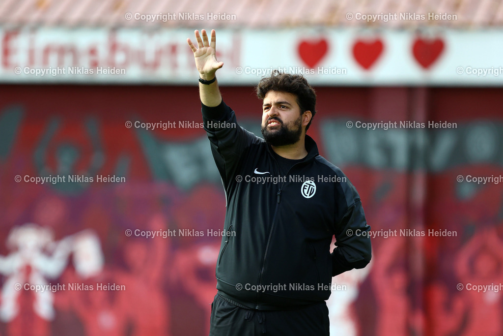 NH_EimsbüttelerTVU19_Altona93U19_RegionalligaNord_11102025 | Daniel da Silva (Co-Trainer, Eimsbütteler TV U19)Fußball I Junioren I A-Junioren Regionalliga Nord I Saison 2025-2026  I 7. Spieltag I Eimsbütteler TV U19 - Altona 93 I 11.10.2025 I Sportzentrum Hoheluft