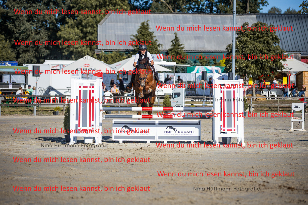 BK1A6069 | Turnierbilder Turnierfotos Nina Hüffmann Turnierfotografie Pferdefotografie Tierzeichnung Haustierzeichnung Pferdezeichnung Hundezeichnung Videograf  - Realisiert mit Pictrs.com