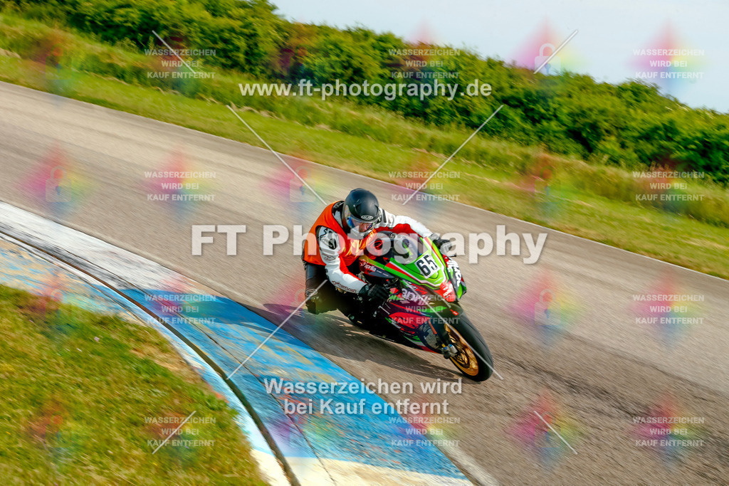 _MOT1143 | Hier findet Ihr Bilder von Touristenfahrten auf der Nürburgring Nordschleife oder von anderen Veranstaltungen die ich besucht habe. Viel Spass beim Durch Schauen 