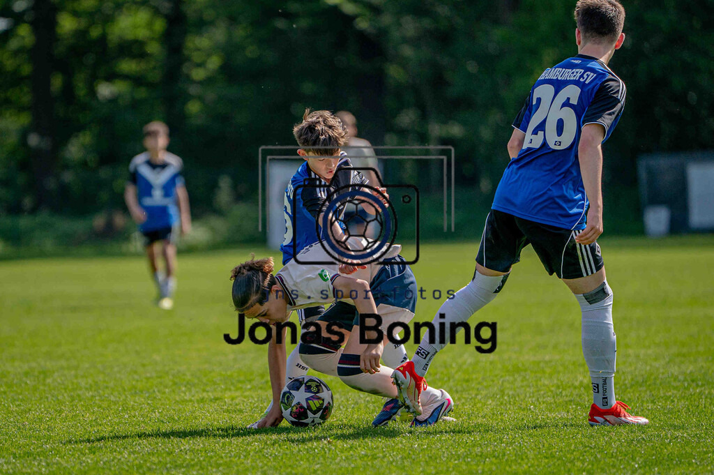 Fußball I C-Junioren I Saison 2025-2026 I Pfingsturnier Langförden I 13058 | jns.sportfotos - Realisiert mit Pictrs.com
