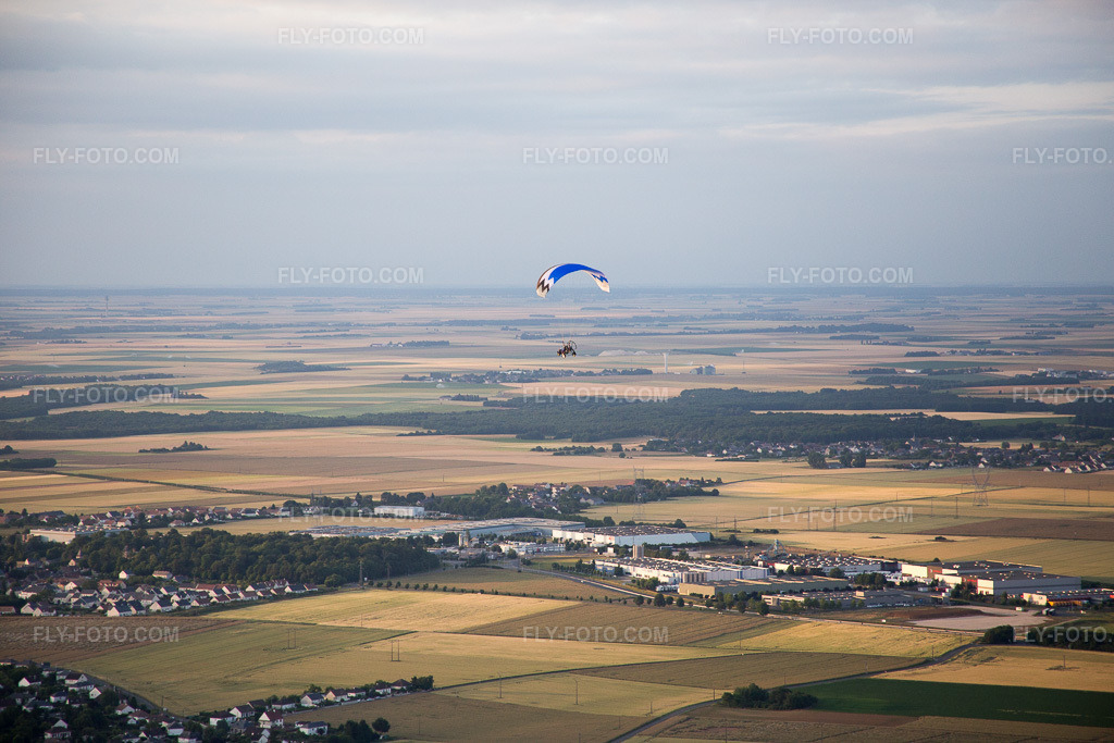 Aerial view: View of the town in Saint-Sulpice-de-Pommeray in the state Loir et Cher, France.Photo: IMG_082505.jpg taken on 06/20/2015 by Werner Riehm/FLY-FOTO.comResolution of the original: 5472 x 3648 px