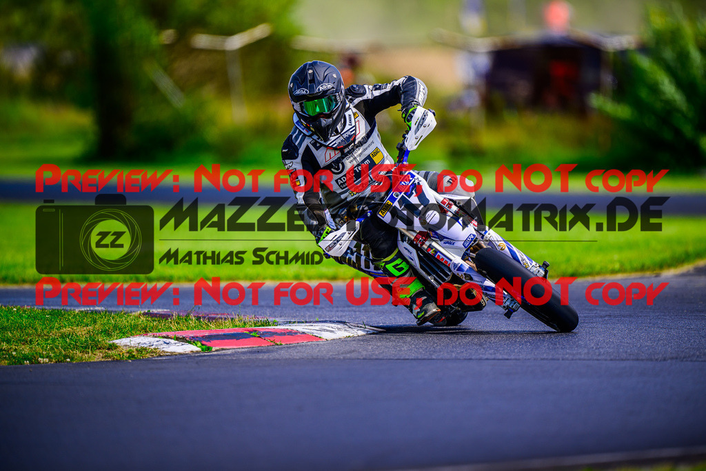 MaZZes_FotoMatrix_240714_6007705_6832 | S4