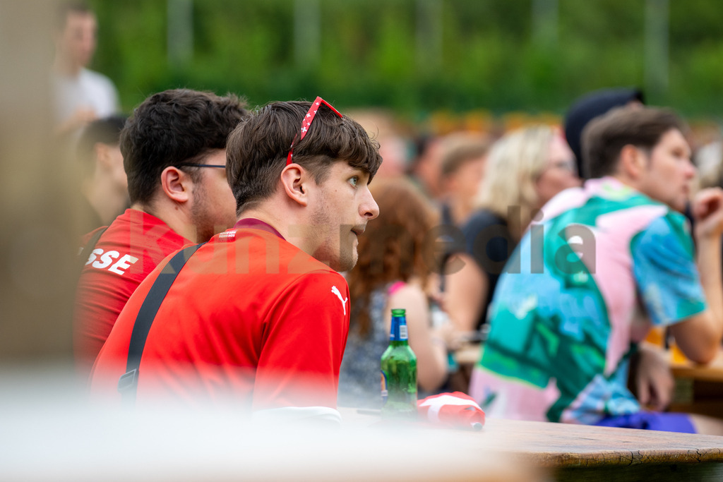 37_Public Viewing Reinach - Achtelfinale Schweiz -Italien EM 2024_kunzmedia.ch | OnlineShop für Bilder kunzmedia.ch