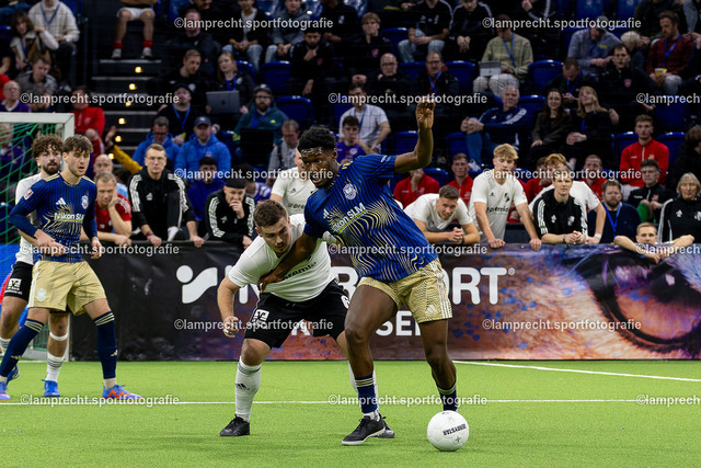 Fußball I Herren I Saison 2025-2026 I Hallenmasters Schleswig-Holstein 162 | Herzlich willkommen in meiner Fotogalerie für Sportmannschaften. Schau gerne mal rein, vielleicht ist Dein Team ja auch dabei! Falls nicht, schreib mir und wir ändern das! :)  - Realisiert mit Pictrs.com