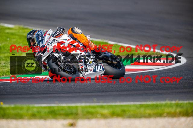 MaZZes_FotoMatrix_220506_96503 | Fotograf Mathias Schmid
Sportfotograf,
Eventfotograf,
Hochzeitsfotograf,
Portraitfotograf