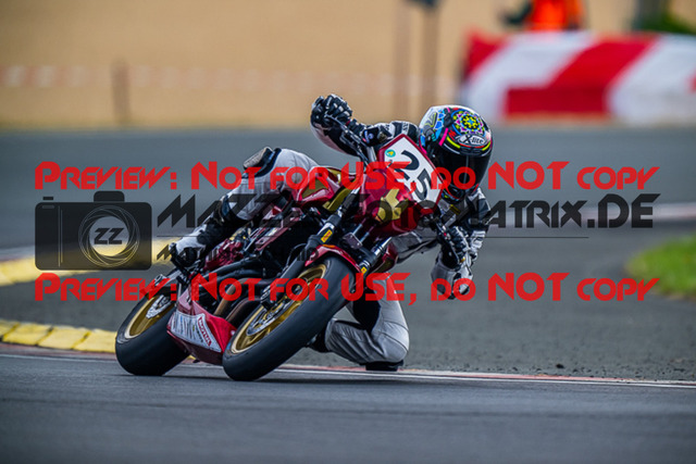 MaZZes_FotoMatrix_220723_6007 | IDM1000