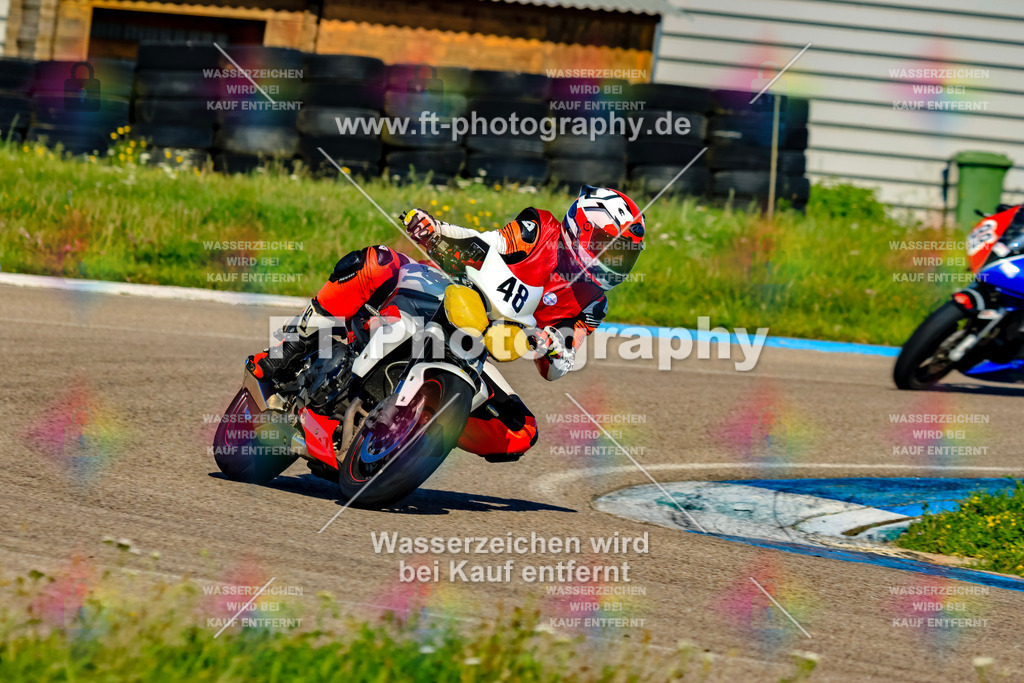 048-1735 | Hier findet Ihr Bilder von Touristenfahrten auf der Nürburgring Nordschleife oder von anderen Veranstaltungen die ich besucht habe. Viel Spass beim Durch Schauen 