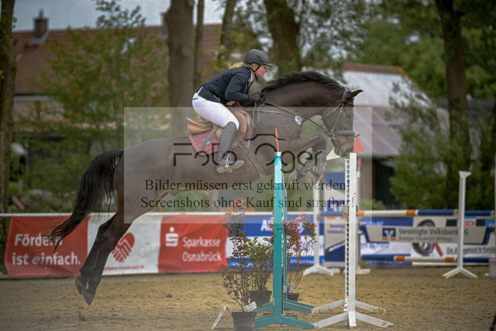 20240505-DOS_9601 | Entdecke hochwertige Reitturnierfotos von Foto Oger. Professionell, emotional und authentisch – jetzt Lieblingsmomente im Shop bestellen.Deutschlandweite Turnierfotografie. - Realisiert mit Pictrs.com