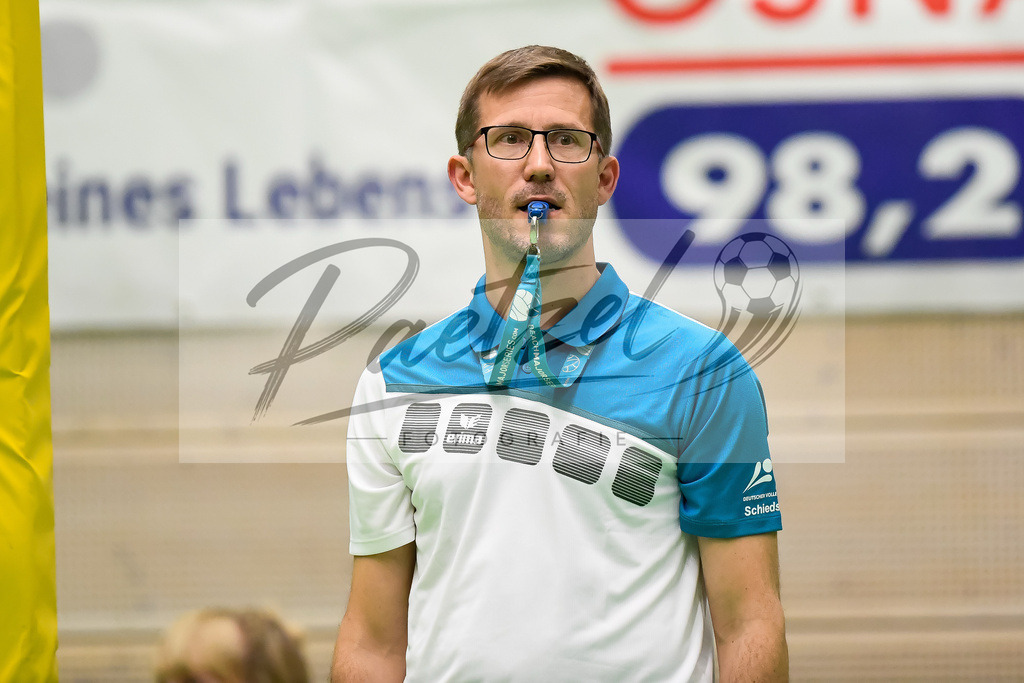 VCOBWA20211106_065 | Volleyball, Frauen:   bei dem Spiel der 3. Liga West zwischen VC Osnabrueck und SV BW Aasee in der Schlosswallhalle am 06.11.2021 in Osnabrueck, Deutschland. - Realisiert mit Pictrs.com