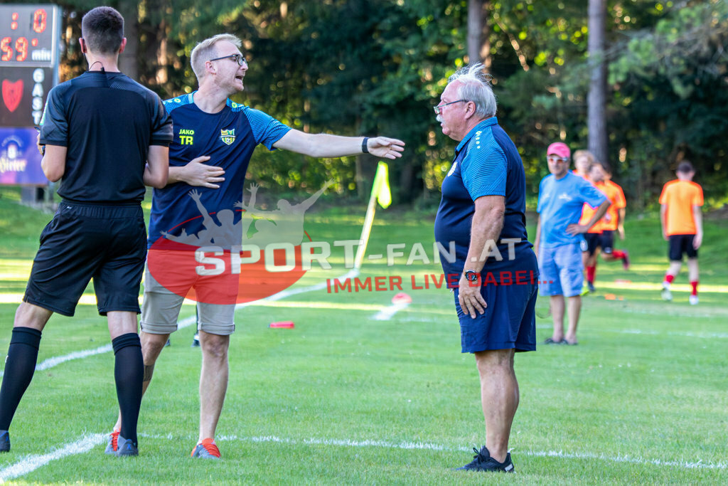 Kärntner Liga | Kärntner Liga ATUS Ferlach - ASKÖ Köttmannsdorf am 02.09.2023 in Ferlach
(Sportplatz Ferlach), Austria, (Photo by Ernst Krawagner sport-fan.at) - Realisiert mit Pictrs.com