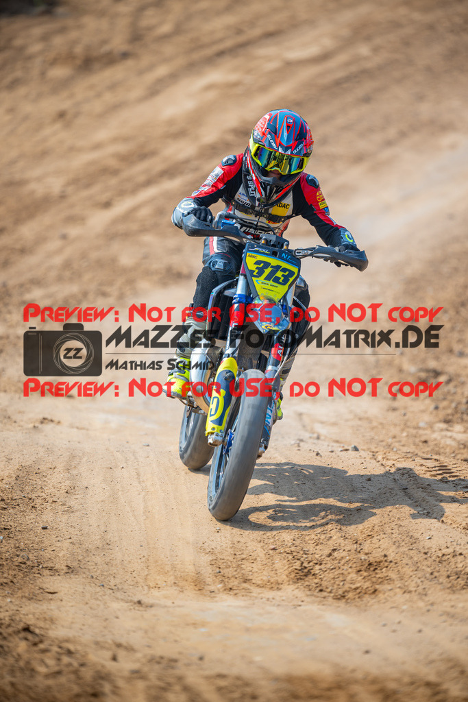 MaZZes-Fotomatrix-20260816-615316 | ROOKIES