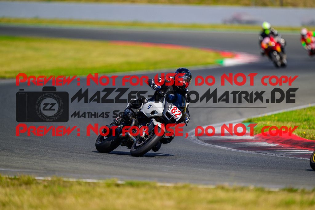 MaZZes_FotoMatrix_240725_6007705_9214 | ROT