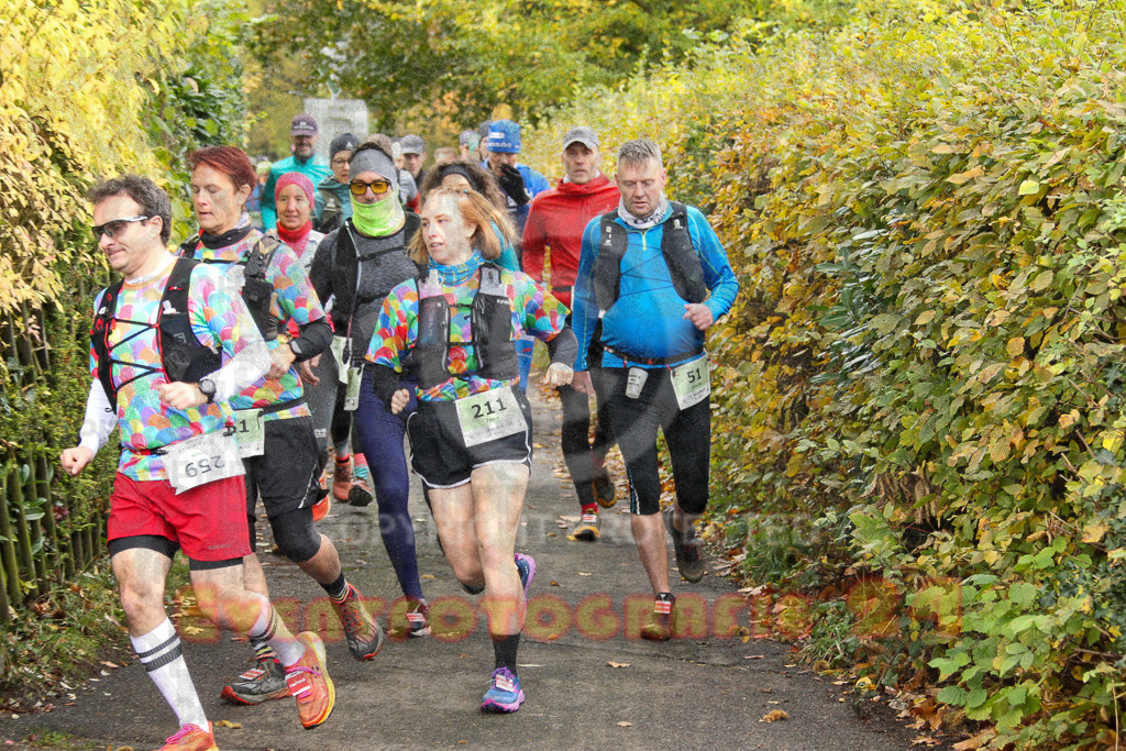 251026_1007_EV4_4283 | Sportfotografie im Rhein-Sieg Kreis, Köln, Bonn, NRW, Rheinland Pfalz, Hessen, etc. Unser Tätigkeitsfeld umfasst den Laufsport vom Volkslauf über den Marathon, Duathlon, Triathon bis zum Ultralauf wie Kölnpfad Ultra oder Schindertrail.