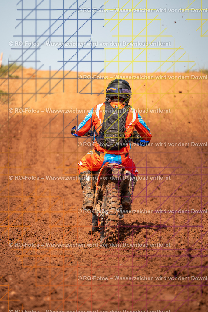Wolfshausen 4 Lauf -1094 | Sportfotografie von RO-Fotos: Motorsport, Motocross, Enduro, Laufveranstaltungen und Triathlon. Professionelle Fotos von Sportlern und Events. - Realisiert mit Pictrs.com