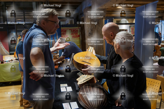 TAM25_Ausstellung-Salzstadel__Michael-Vogl_013_4581 | Tage Alter Musik Regensburg Salzstadel Ausstellung InstrumentenausstellungFoto: Michael Vogl