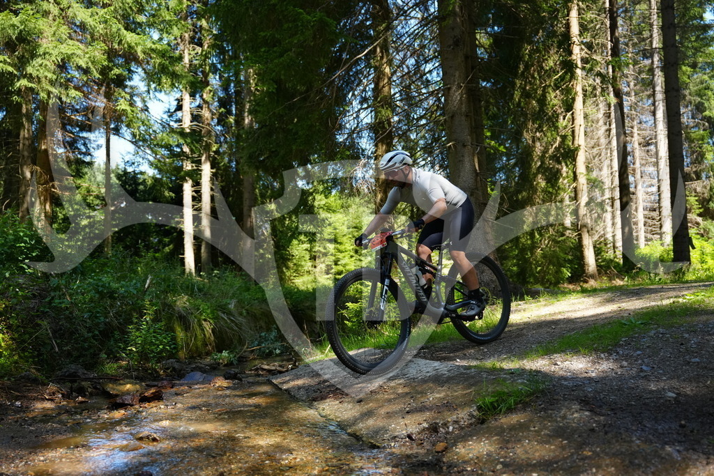 FC101783 | Fotogalerie der Treibjagd im Dunkelwald - Dein MTB Etappenrennen im Erzgebirge - Realisiert mit Pictrs.com