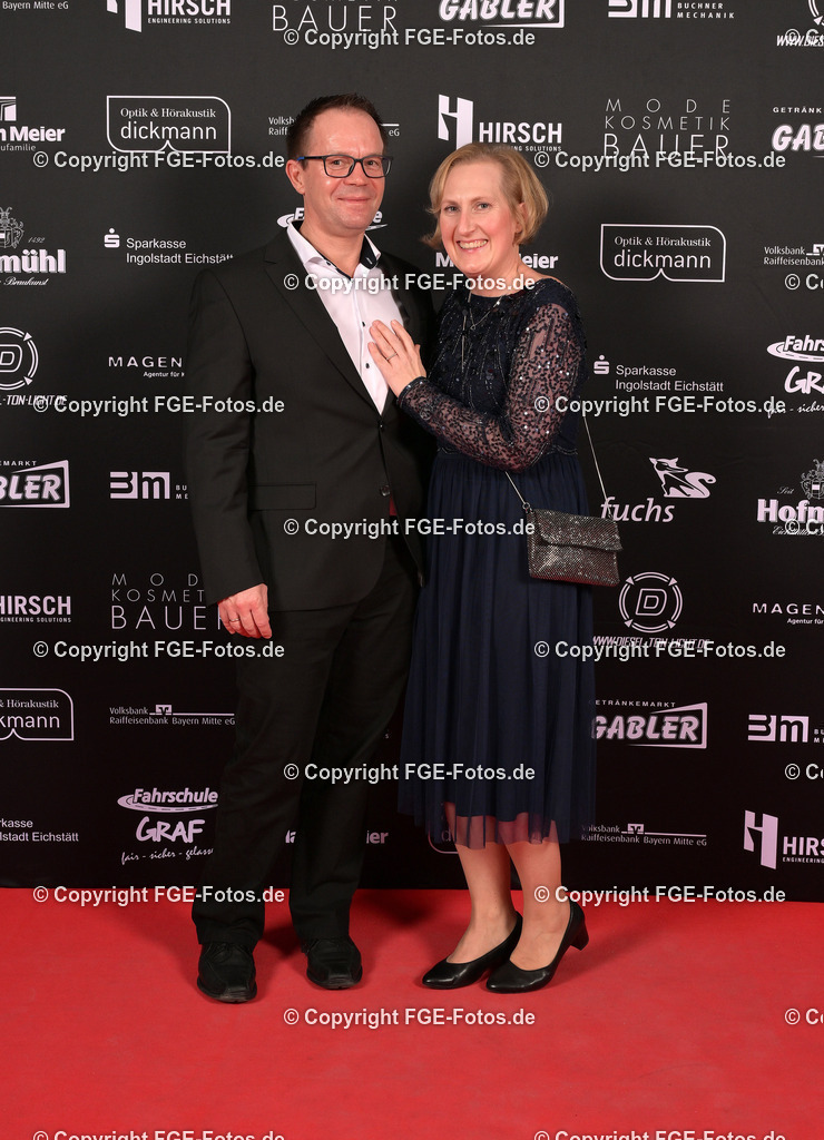 20240127-fge-fotos-0161 | Hofball der FGE am 27.01.2024 im Alten Stadttheater in Eichstätt. - Realisiert mit Pictrs.com