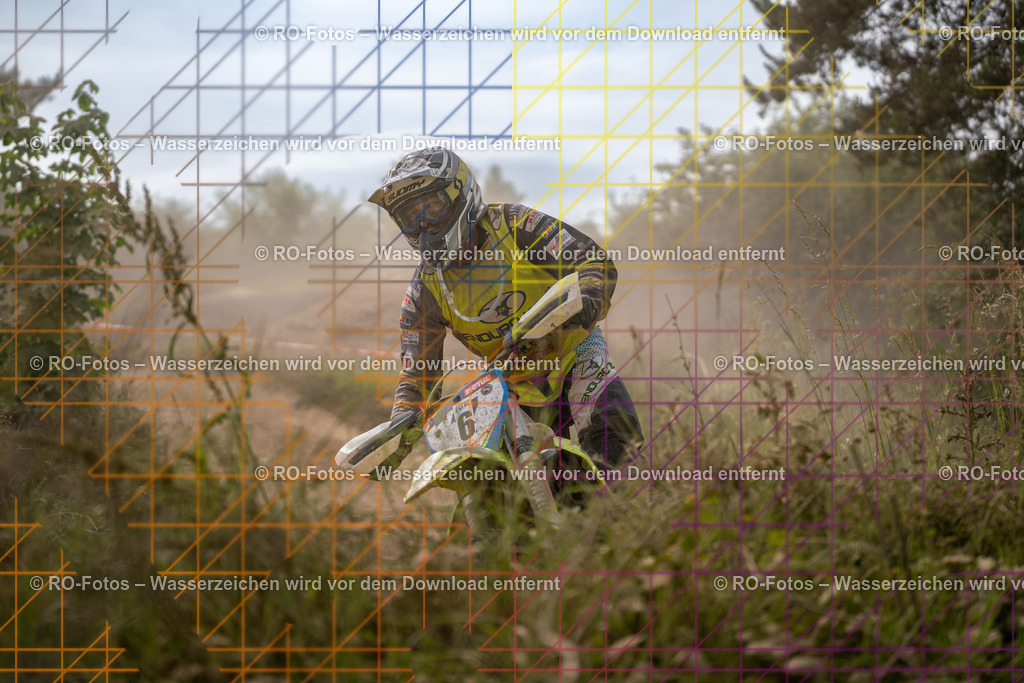 Niederwürzbach 4 Lauf-670 | Sportfotografie von RO-Fotos: Motorsport, Motocross, Enduro, Laufveranstaltungen und Triathlon. Professionelle Fotos von Sportlern und Events. - Realisiert mit Pictrs.com