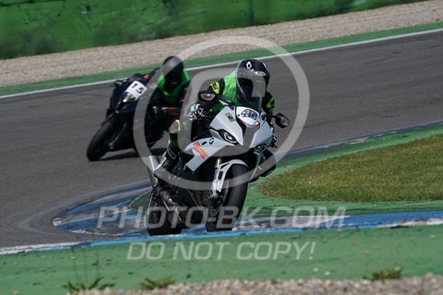 2022_05_09_PBK_24522 | Sportfotografie; SlowMotion; Video; Rennstrecke; Hafeneger; Speer; Racing; RSE; BMW; CBO; Trackday; Motorsportarena; Hockenheimring; Brno; Most; Barcelona; Valencia