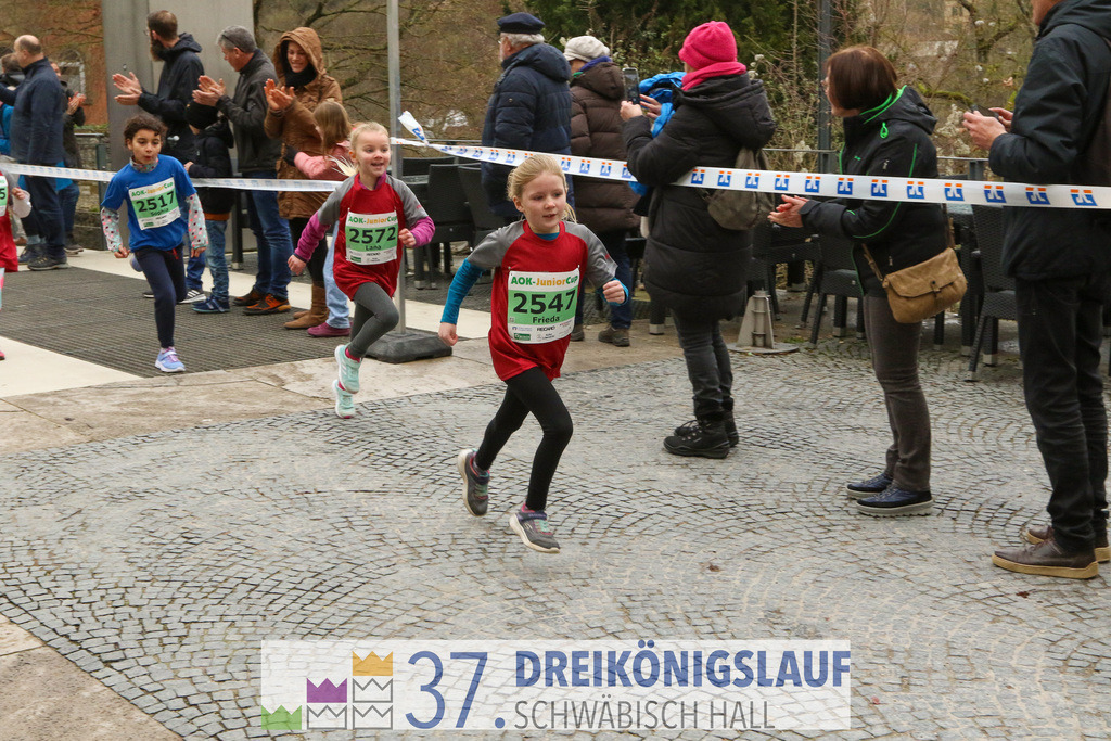 AOK JuniorCup 400m | 3Koenigslauf 2023 - Realisiert mit Pictrs.com