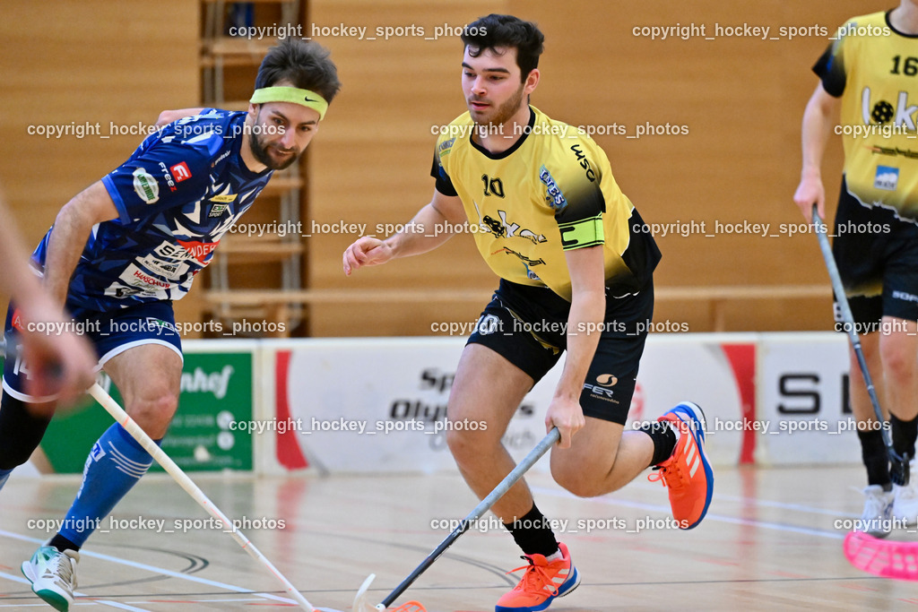 VSV Unihockey  vs. FBK Loka  | #14 Michael Klemm VSV Unihockey, #10 Luka Peklaj FBK Loka, VSV Unihockey  vs. FBK Loka , VSV Unihockey  vs. FBK Loka  am 25.01.2026 in Villach (Ballspielhalle St. Martin), Austria, (Photo by Bernd Stefan)