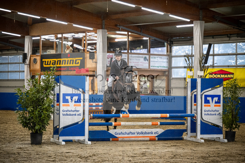 DOS_0012 | Entdecke hochwertige Reitturnierfotos von Foto Oger. Professionell, emotional und authentisch – jetzt Lieblingsmomente im Shop bestellen.Deutschlandweite Turnierfotografie. - Realisiert mit Pictrs.com