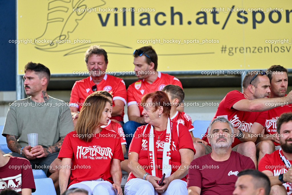 ATUS Velden vs. GAK | Besucher Stadion Lind, GAK Fans, ATUS Velden vs. GAK, ATUS Velden vs. GAK am 26.07.2024 in Villach (Stadion Lind), Austria, (Photo by Bernd Stefan)