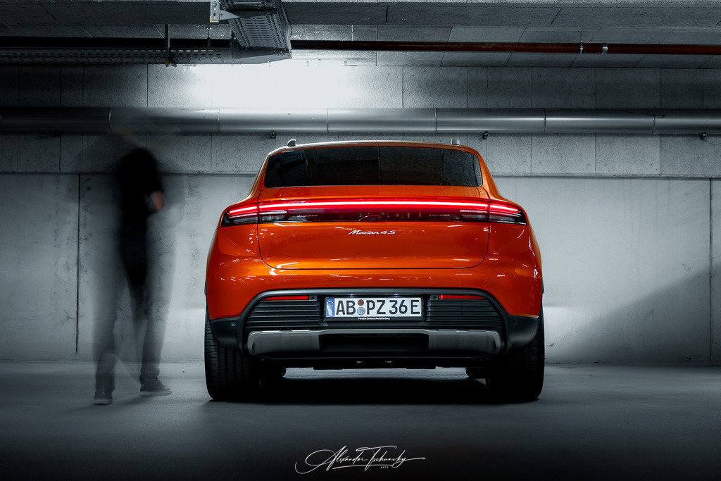 R6AT6807 _Alexander Tschuncky | Entdecken Sie die faszinierende Welt von Alexander Tschuncky Arts: Kreative Fotografie, atemberaubende Automobilkunst und hochwertiger Bilderdruck. Lassen Sie sich inspirieren! - Realisiert mit Pictrs.com