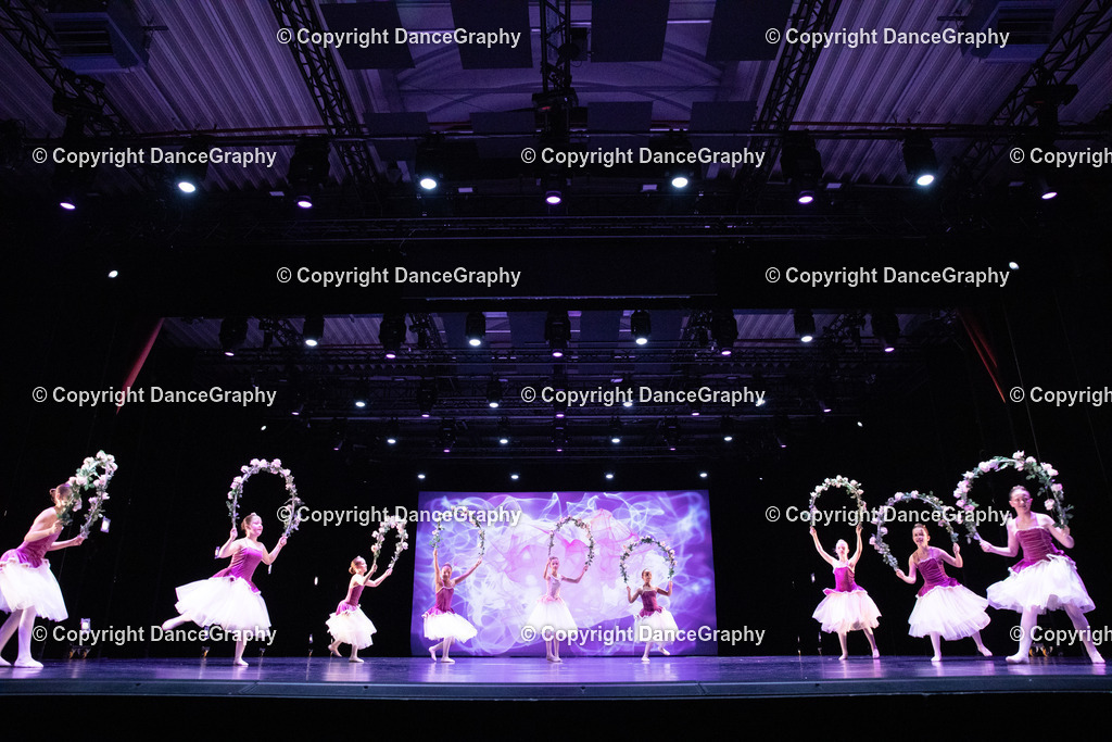 GPHY5999 | DanceGraphy - Realisiert mit Pictrs.com