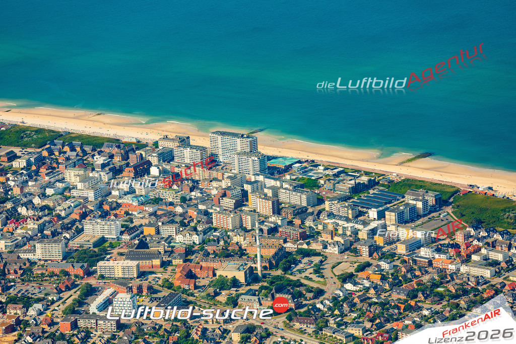 Westerland Sylt Bild- Das Luftbild wurde 2025 vom UL-Flugzeug heraus erstellt ( keine Drohne bzw. Drohnenaufnahme ) - Hochauflösende Luftaufnahme -Nicht vergleichbar mit Google Maps oder Satelittenbilder- Die Geschenkidee !Mit Lizenz und Bildrechte bestellbar - CC
