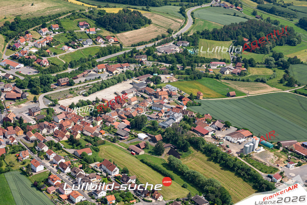 Das Luftbild der Stadt Maroldsweisach wurde 2019 vom Flugzeug heraus erstellt (keine Drohne) Aufnahmehöhe ca.400 Meter- hohe Auflösung- beste Druck-Qualität garantiert!