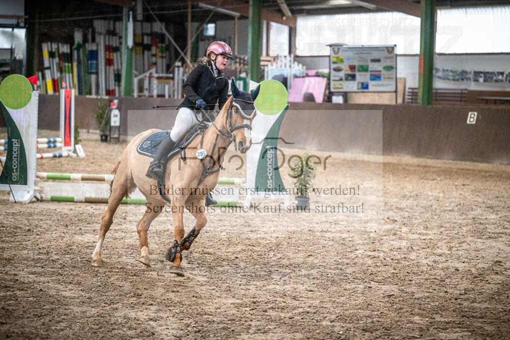DOS_0565 | Entdecke hochwertige Reitturnierfotos von Foto Oger. Professionell, emotional und authentisch – jetzt Lieblingsmomente im Shop bestellen.Deutschlandweite Turnierfotografie. - Realisiert mit Pictrs.com